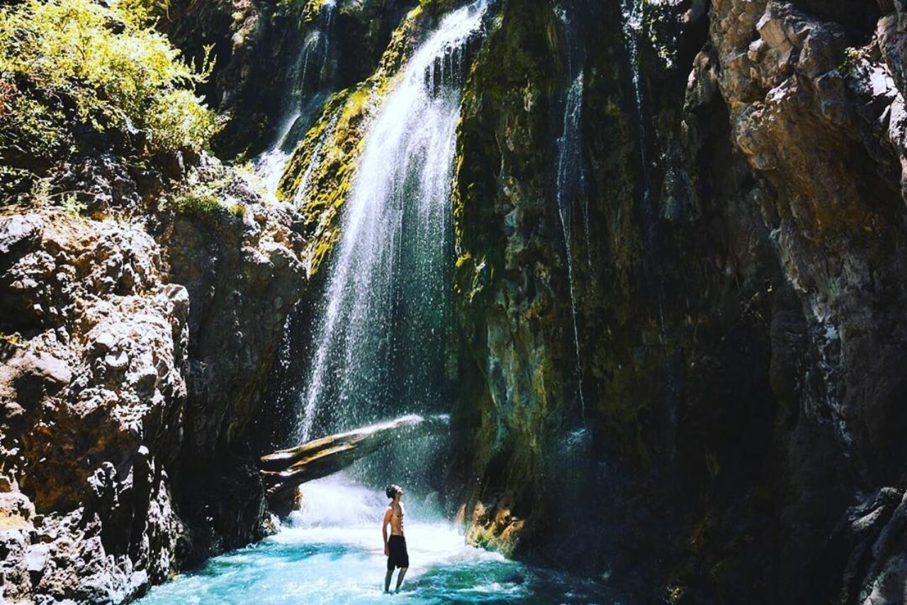 66818a3e0b84fa9ff5cb43b9_Ngare Sero Waterfall 2