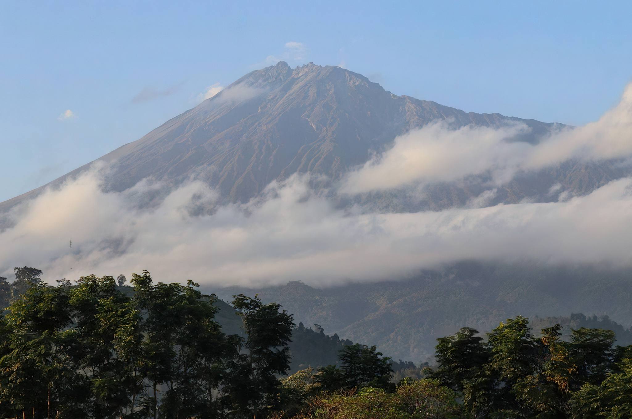 Mount Meru Hiking (9)