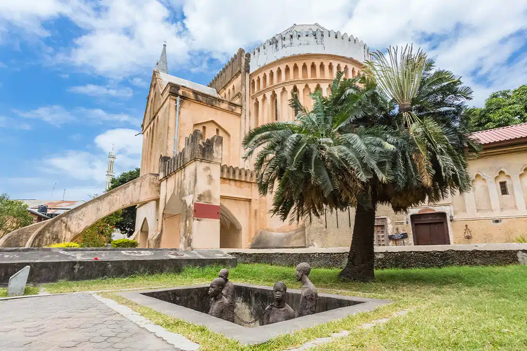 Sculpture-Slaves-Stone-Town-Zanzibar-Tanzania.jpg